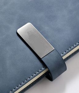 Ensemble cadeau d'affaires haut de gamme avec bloc-notes, stylo rechargeable, clé USB, articles de bienvenue pour le personnel, souvenirs, ensemble cadeau - Product Image 4