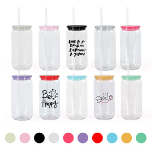Vente en gros de gobelet de 16oz en forme de canette de bière sans BPA, canette en <span class=keywords><strong>verre</strong></span> de bière transparent en plastique acrylique avec couvercle coloré - Product Image 1