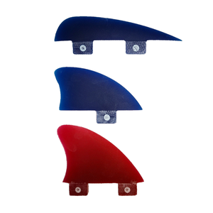 Petite aileron <span class=keywords><strong>de</strong></span> surf SUP en fibre <span class=keywords><strong>de</strong></span> verre, finition sablée, double languette, aileron <span class=keywords><strong>de</strong></span> quille Knubster, durable, haute résistance, polyvalent pour les eaux océaniques - Product Image 1