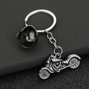3D Motorcycle Helmet <b>Keychain</b> Pendant Creative <b>Personalized</b> Star Shape Zinc Alloy Small Gift for Men & Boys - Product Image 3