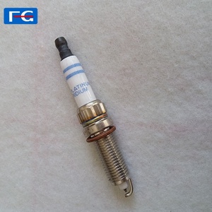 Bujía de Iridio de la Mejor Calidad ZR5TPP33-S 12120037582 para Motor de Automóvil 530Li 530i X3 X5 X6 <span class=keywords><strong>E46</strong></span> E70N E71 523 N52 - Product Image 2