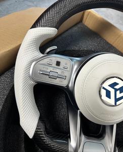 Volant en fibre de carbone pour Mercedes-Benz C43/C63/<span class=keywords><strong>C63s</strong></span> Coupé W205 AMG 19-22 Facelift C63/E63/GT/CLS - Product Image 2