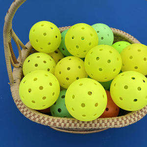 Augurk Bal Specton Golf Pickleball Bal Rotomolded Ballen - Product Image 3