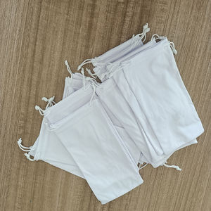 Fabrik-Großhandel Schwarzes Mikrofaser-Brillenetui Weiches Sonnenbrillen-Etui in Rechteckform aus Stoff Brillenbeutel - Product Image 6