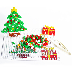 Kit de perles à repasser <span class=keywords><strong>Hama</strong></span> en plastique pour cadeau de Noël OEM multicolore 5mm pour enfants - Product Image 4