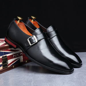 รองเท้าเดรสผู้ชายไซส์ใหญ่ <span class=keywords><strong>LAZADA</strong></span> ปี 2026 สีพื้น รองเท้าโลฟเฟอร์ รองเท้าทำมือสำหรับสุภาพบุรุษ งานปาร์ตี้ ตกแต่งลายเสือโลหะ ผ้ากำมะหยี่ - Product Image 2