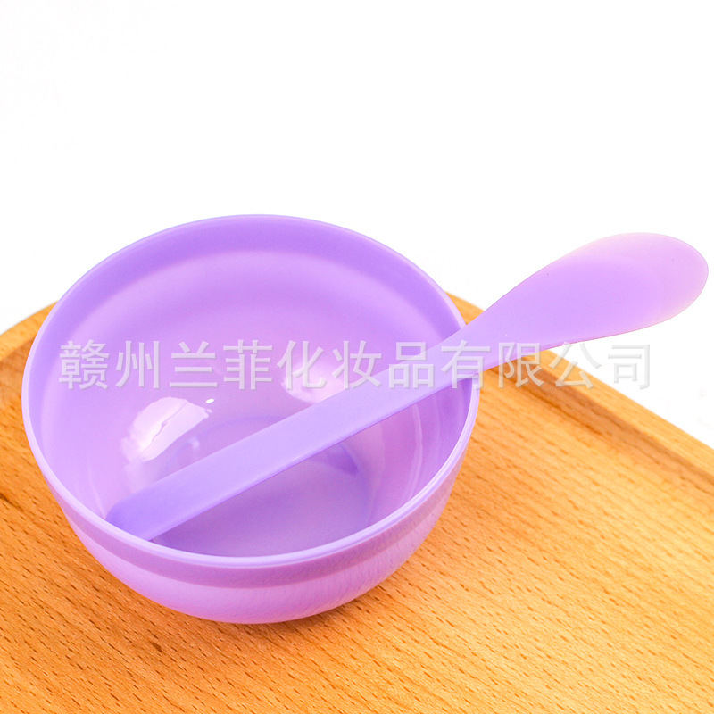 Bol violet + bâton mélangeur de masque + 1 masque en tissu