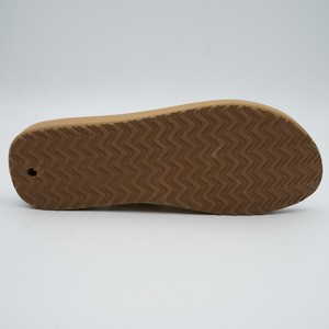 Tongs d'été à la mode pour hommes, sandales légères de grande taille <span class=keywords><strong>45</strong></span>, pantoufles respirantes pour l'extérieur, tongs confortables - Product Image 3