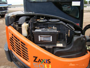 Mini pelle Hitachi ZAXIS55 du Japon avec le pouce Hitachi ZX55 d'occasion Hitachi ZX50 ZX55ZX120 Digger - Product Image 4