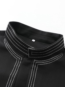 Robe pour <span class=keywords><strong>homme</strong></span> brodée en fil d'argent à col montant noir-Thobe traditionnel d'Arabie saoudite <span class=keywords><strong>Tenue</strong></span> d'affaires formelle - Product Image 4