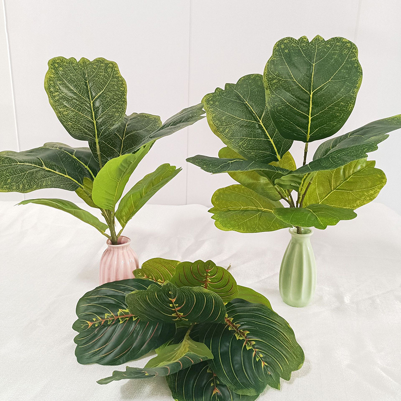 Artificial Wide Green Leaves Simulated Green Indoor Plant for Home Decoration Artificial Plastic Wood Leaf Branch