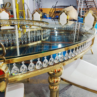 Table de salle à manger JINDA populaire de luxe en acier inoxydable doré avec plateau en verre, tables de fête en marbre serpentine demi-lune en forme de S