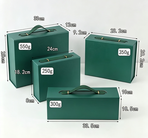 Caja de Regalo de Cartón Rígido Verde de Lujo con Asa y Logotipo Personalizado para Empaque de Set de Regalo Premium - Product Image 1