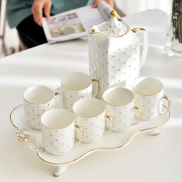 Sang trọng chất lượng cao phương tây thiết kế gốm 8 cái ấm trà và cup với khay sứ tea pot cup set tea đối với một ấm trà bộ