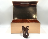 Caja de regalo con tapa abatible de cartón plegable portátil, embalaje de Perfume de cartón impreso en relieve, ventaja UV, uso de envío impreso