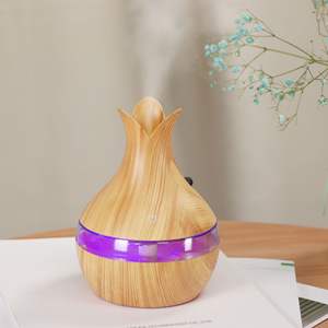 Humidificador con Diseño de Madera Y288, 0.5L, Alimentado por USB, Humidificador de Aire para Escritorio con Pantalla Luminosa - Product Image 3