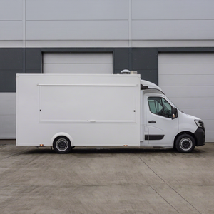 Camion de restauration mobile en acier inoxydable blanc avec compartiments isolés pour la livraison d'aliments surgelés, la restauration de rue, cuisine mobile - Product Image 1
