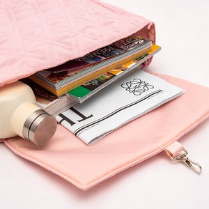 Sac à dos matelassé rose décontracté pour femme - Product Image 5