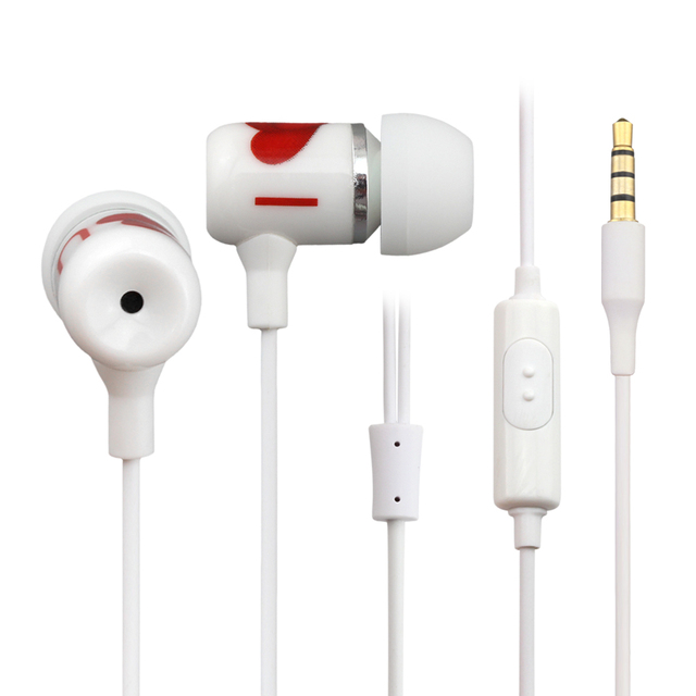 Heart-shaped Wired in Ear Earphones 3.5mm Wired in Ear Earphones Stereo Bass Headset