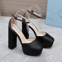 Pumps de luxe de haute qualité, en soie, avec bride à la cheville, talon épais, antidérapantes, élégantes, à semelle rouge, chaussures à talons hauts