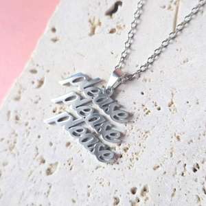 Inspire Jewelry Acero inoxidable personalizado Please Script Sabrina Carpenter inspirado collar con cadena ajustable para mujer - Product Image 4