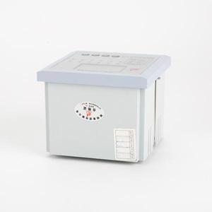 Contrôleur de compensation de puissance réactive à condensateurs avec écran LCD série JKWF-12 - Product Image 6