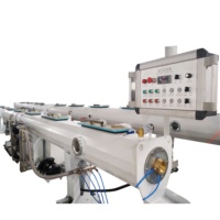 Ligne de production de machines d'extrusion de tuyaux en plastique PE PP ABS à vis simple pour systèmes d'alimentation en eau agricoles et architecturaux