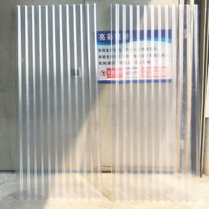 Panneau de <span class=keywords><strong>rouleau</strong></span> de feuilles de toit <span class=keywords><strong>en</strong></span> plastique ondulé <span class=keywords><strong>en</strong></span> polycarbonate Transparent de prix usine pour la salle de soleil de serre - Product Image 4