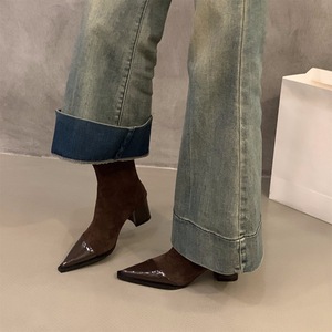 Nuevos <span class=keywords><strong>Botines</strong></span> de Tacón Grueso y <span class=keywords><strong>Punta</strong></span> Fina de Venta al por Mayor 2025, de Ante, Tejido y <span class=keywords><strong>Punta</strong></span> de Charol para Mujer - Product Image 3