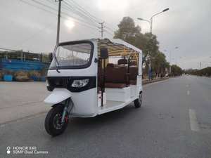 Fabricación China <span class=keywords><strong>de</strong></span> Mototaxis Tuk Tuk Baniaa <span class=keywords><strong>de</strong></span> Buena Calidad, Mototaxi <span class=keywords><strong>de</strong></span> Tres Ruedas para Distribuidores - Product Image 3