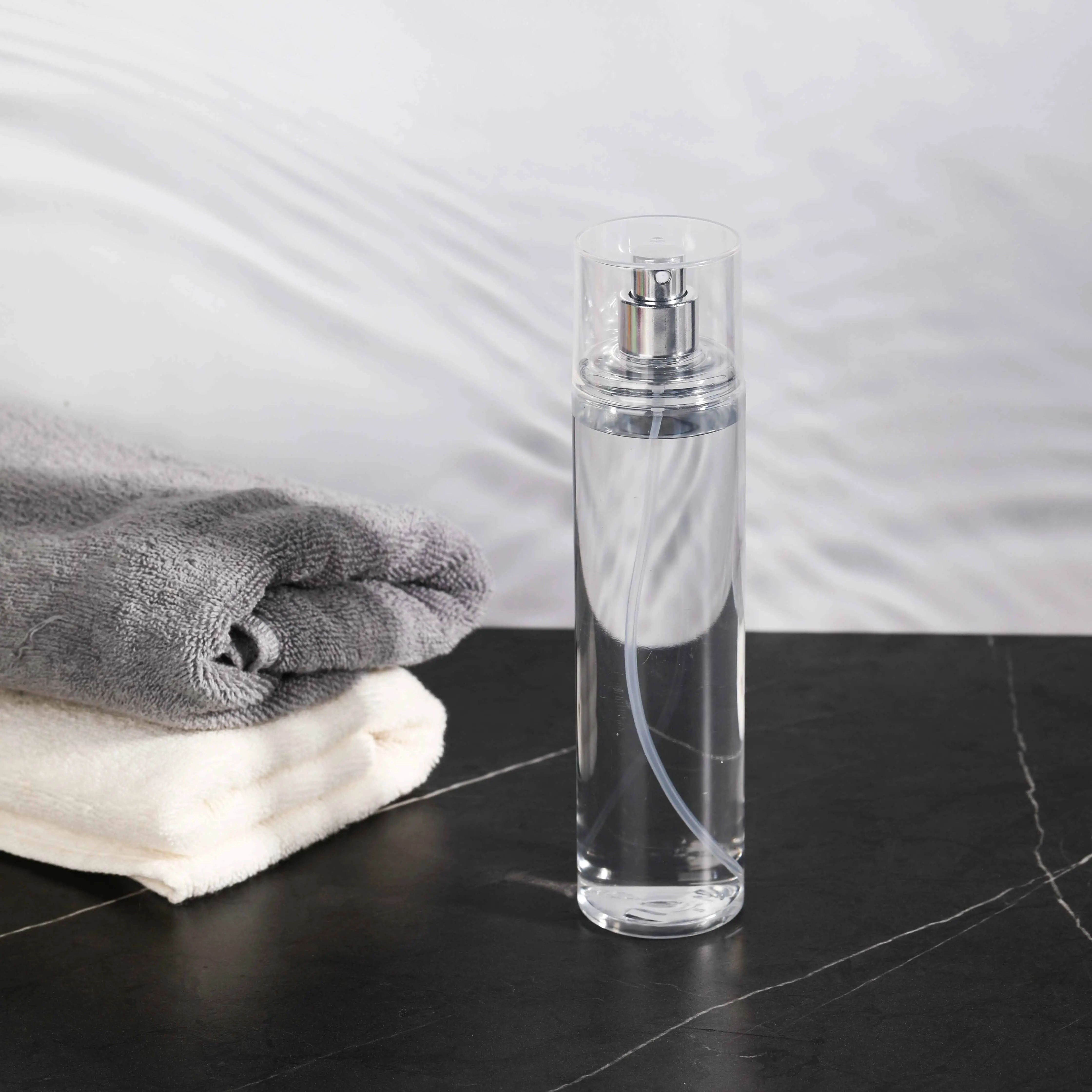 Offre Spéciale emballage cosmétique de luxe bouteille en plastique PET avec pompe de pulvérisation de brume corporelle 100ml pour les soins de la peau disponible en 120ml 150ml