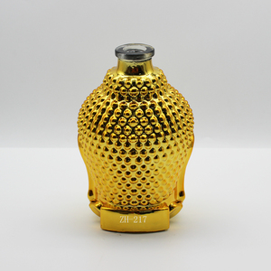 Bouteille en verre personnalisée de 500 ml et 750 ml, design unique doré, forme Bouddha fantaisie, qualité alimentaire, pour <span class=keywords><strong>whisky</strong></span>, rhum, mezcal – Vente chaude - Product Image 4