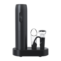 Fabrieksdirect verkoop USB rode wijn elektrische plastic automatische draagbare flesopener set met batterij oplading