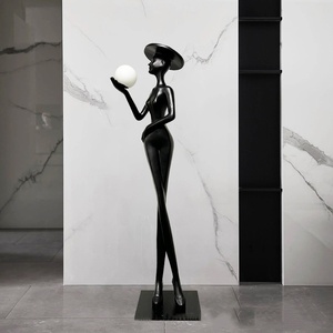 Lampada da Terra Moderna a Forma di <span class=keywords><strong>Angelo</strong></span>, Scultura Creativa in Resina, Ornamento Ragazza con Cappello per Soggiorno, Hall, Club, Ufficio Vendite - Product Image 4