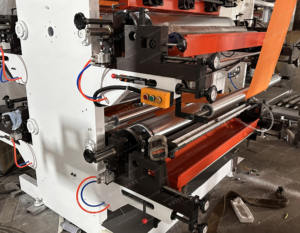 เครื่องพิมพ์เฟล็กโซสำหรับถุงช้อปปิ้ง PP PE แบบม้วน 2 สี - Product Image 3