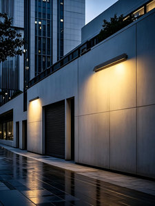 Lámpara Solar LED de Pared 10W IP65 Impermeable para Exteriores, Luz Lineal con Batería de 15Ah, Lámpara de Seguridad Solar con Encendido/Apagado Automático al Anochecer/Amanecer - Product Image 1