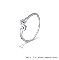 Bague élégante en acier inoxydable pour femme, petite bague à fleurs, style bohème, détail floral, bijoux, cadeau d'anniversaire