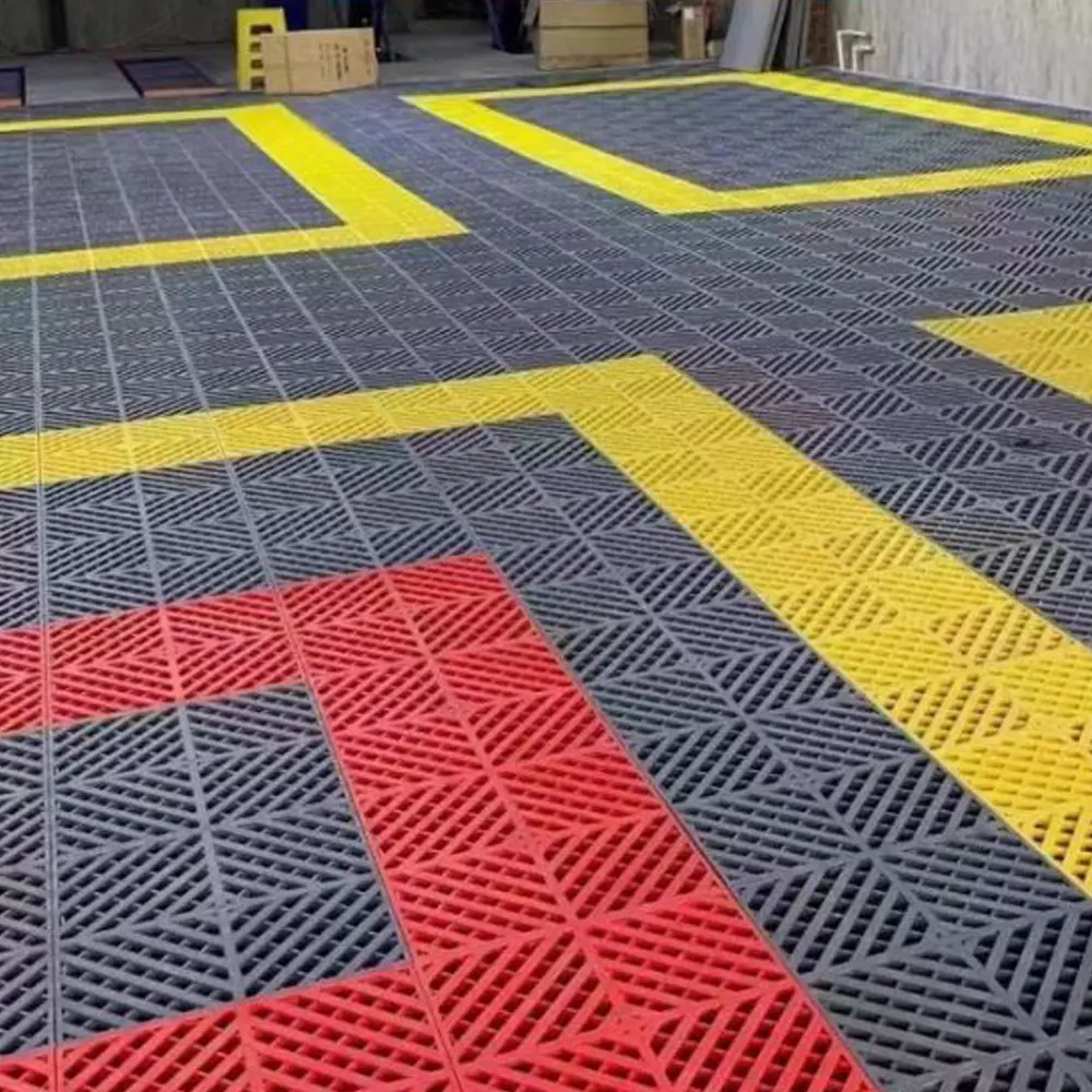 400x400x30mm Kunststoff-PP-ineinandergreifende Boden matte für die Reparatur von Werkstatt autos mit detaillierten Garagen fliesen