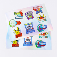 Papier autocollant personnalisé découpé à l'emporte-pièce Etiquettes d'emballage personnalisées privées en vinyle adhésif imperméable avec logo et baiser en dessin animé personnalisées