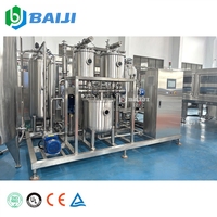 Automatische vul- en sluitmachine voor koolzuurhoudende fruitdrankjes in blikken van Chinese leverancier