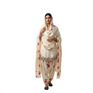 Traje Patiala para Mujer con Bordado Floral Intenso, Dupatta, Ropa Islámica Modesta, Conjunto Étnico Pakistaní de 3 Piezas, Salwar, Estilo Bollywood para Fiesta - Product Image 1