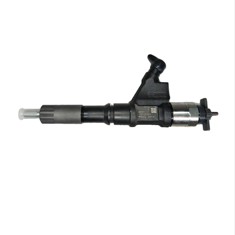095000-801# fuel injector 095000-8011 VG124608005 injector for SINOTRUK HOWO A7  injector nozzle 095000-8011 VG124608005
