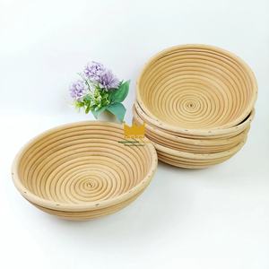 Banneton de Calidad Premium Hecho a Mano para Hornear Pan de Levadura, Cesta Ovalada de Ratán para Fermentación con Funda de Lino Lavable - Product Image 2