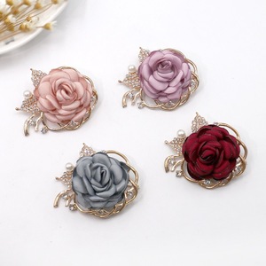 Broche de Flor de Rosa con Pedrería en 5 Colores, <span class=keywords><strong>Broches</strong></span> de Perlas y Diamantes de Moda <span class=keywords><strong>para</strong></span> Mujer, Accesorios Elegantes al por Mayor - Product Image 2