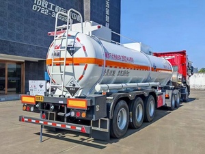 Semi-remorque citerne de 20 pieds pour produits chimiques corrosifs, utilisée pour le transport de carburant, de diesel et de liquides chimiques - Product Image 5