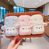 Housse de tasse en peluche Mouton Agneau, Cache-bouteille moelleux et mignon, Support de boisson chaud d'hiver, Cadeau Kawaii pour fille, Manchons de bras bleus, roses, crème