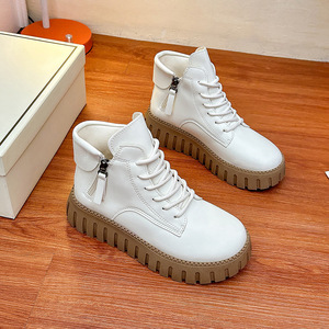 Stivali alla moda da <span class=keywords><strong>donna</strong></span> 2024 nuove scarpe bianche con suola spessa e casual alte da <span class=keywords><strong>donna</strong></span> versatili stivaletti casual da <span class=keywords><strong>donna</strong></span> - Product Image 3