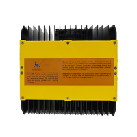 Chargeur embarqué 12V 220VAC pour chariots élévateurs et excavatrices avec verrouillage de charge 12V3A/5A Solution de charge embarquée