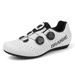SHANHE <span class=keywords><strong>Scarpe</strong></span> <span class=keywords><strong>da</strong></span> Ciclismo Unisex con Aggancio, Intersuola in Carbonio, Suola Rigida, per <span class=keywords><strong>Bici</strong></span> <span class=keywords><strong>da</strong></span> Strada e <span class=keywords><strong>Mountain</strong></span> <span class=keywords><strong>Bike</strong></span>, in Rete Singola Dinamica, Autunnali - Product Image 5