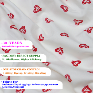 Tissu recyclé 155 g/m² 89 % nylon 11 % élasthanne imprimé cœurs, tissu tricoté semi-brillant extensible pour maillots <span class=keywords><strong>de</strong></span> bain et robes <span class=keywords><strong>de</strong></span> plage - Product Image 2